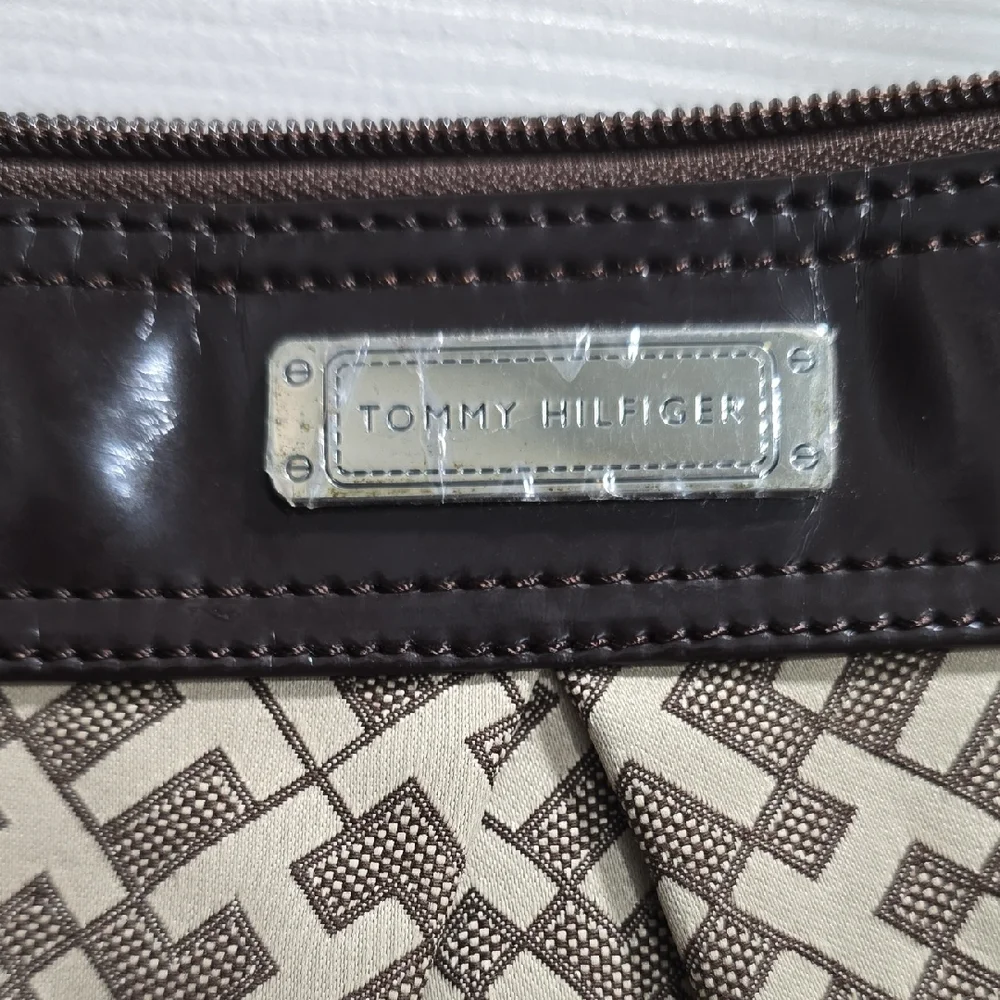 Tommy Hilfiger Brown and Tan Bag - Picture 2 of 16